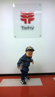 Kevätkokouksessa oli mukana myös yksi ovimies