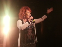 Iltaohjelmassa oli vähintäänkin 155 salamaa